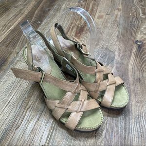 New ~ AEROSOLES TONACIOUS WEDGE SANDAL Size 8.5